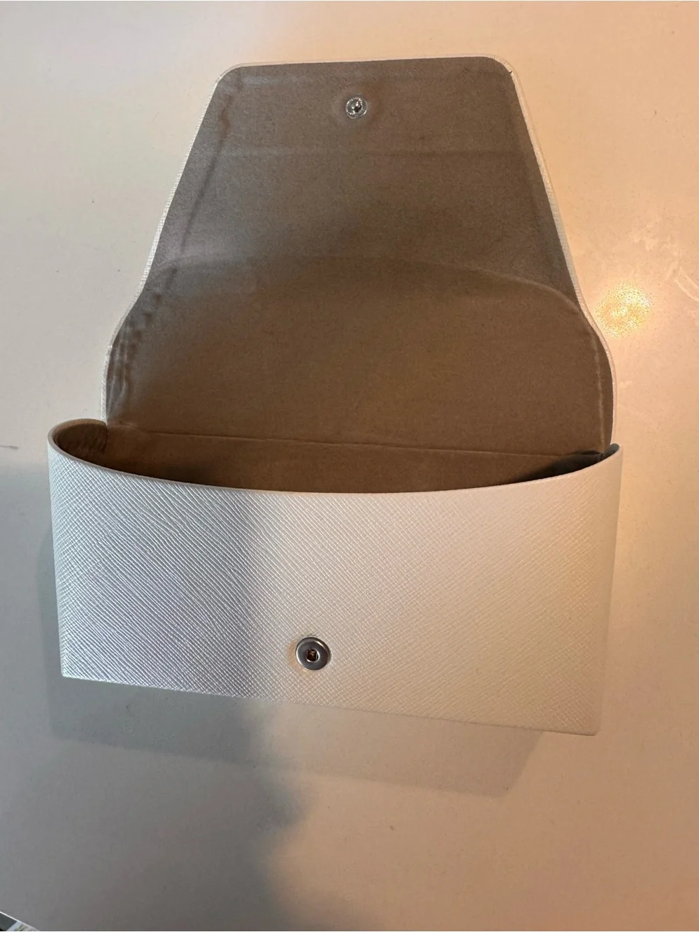Michael Kors White Textured Sunglasses Case